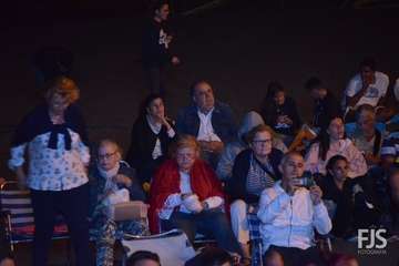 La joven Oneida Rodríguez gana el I Festival de la Canción de Melenara (Foto Francisco Javier Santana)